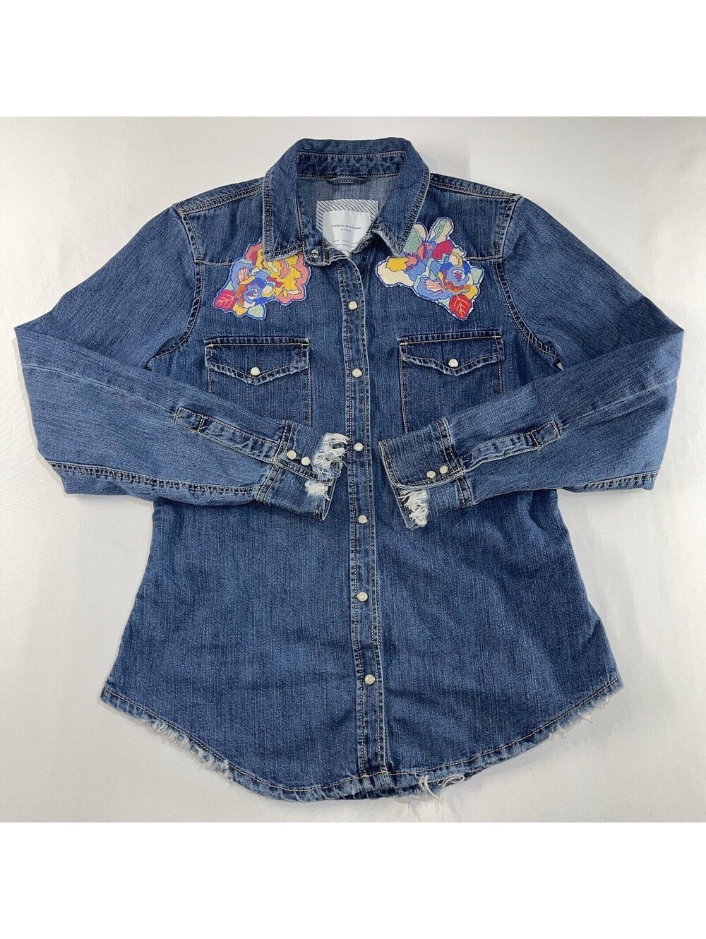 ZARA Trafaluc Denim Jacket Womens Medium Embroidered Floral Pearl Snap Patchwork
